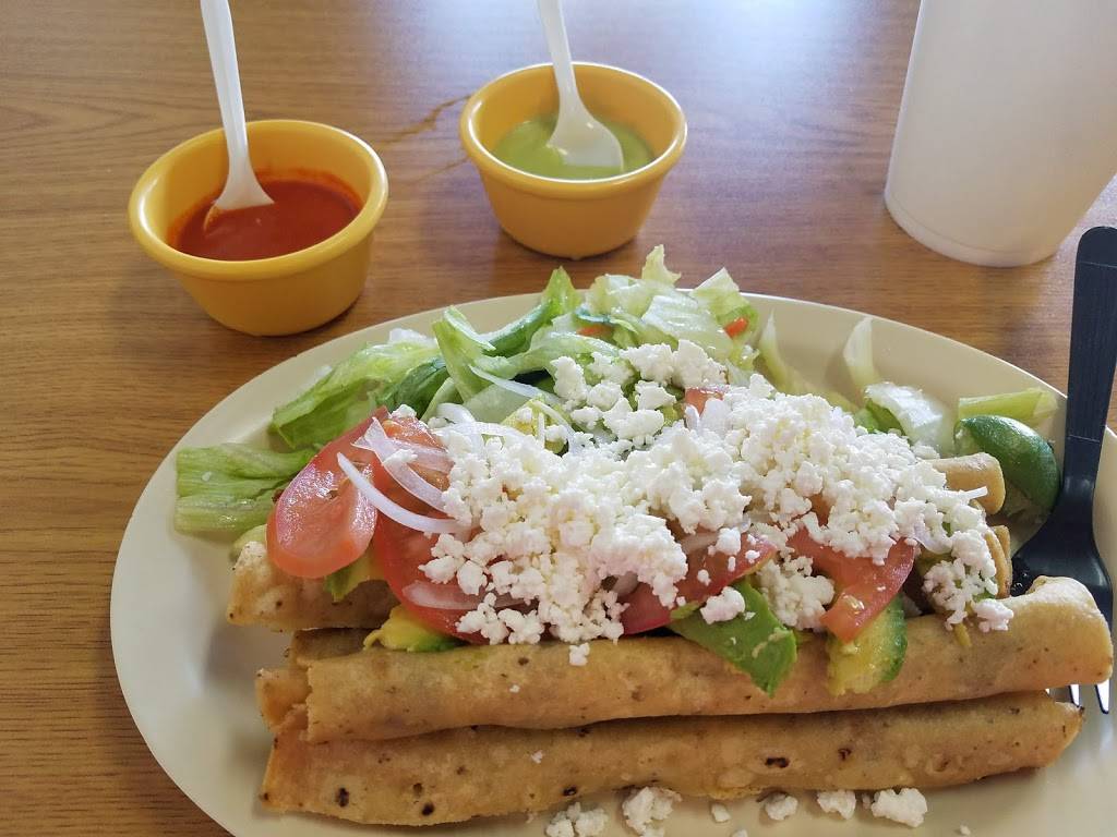Flautas y Paleteria Tepalca | restaurant | 6994 Doniphan Dr, Canutillo, TX 79835, USA | 9158773358 OR +1 915-877-3358