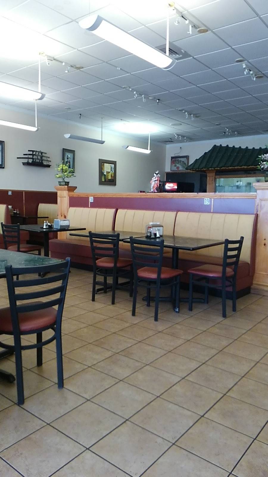 Asakusa Japanese Cuisine | restaurant | 144 Highlands Square Dr, Hendersonville, NC 28792, USA | 8286987073 OR +1 828-698-7073