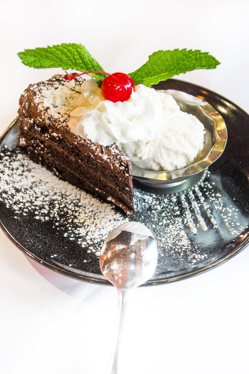 The Cuban | restaurant | 39-17 Bell Blvd, Queens, NY 11361, USA | 3474084559 OR +1 347-408-4559