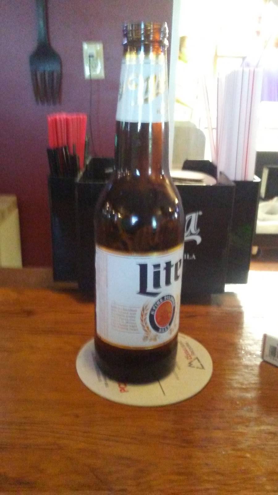 C & Cs Mosquito Inn | restaurant | 3208 4 Mile Rd, Racine, WI 53404, USA | 2625834378 OR +1 262-583-4378