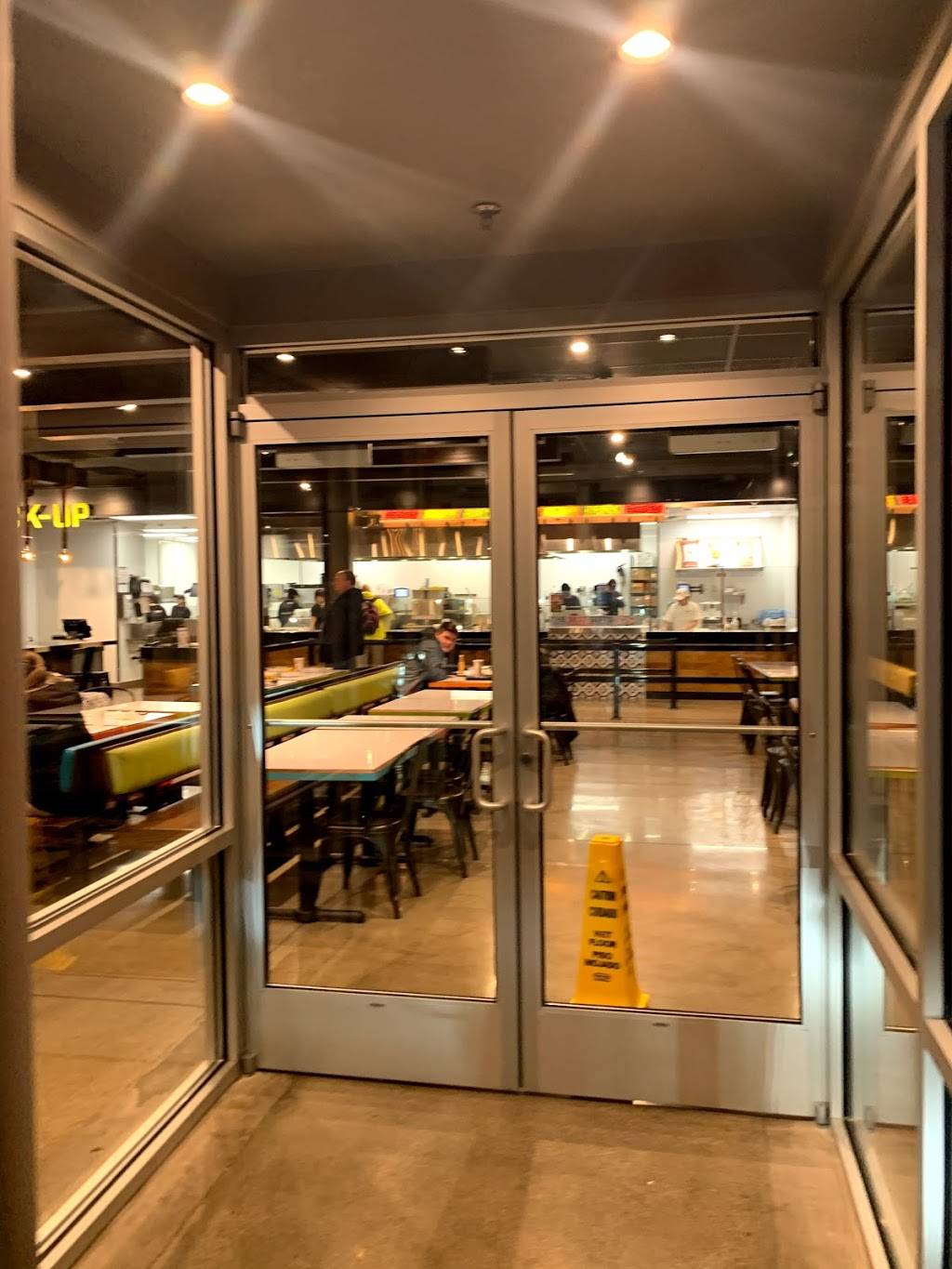 Cafe Rio Mexican Grill | restaurant | 1122 S University Ave, Provo, UT 84601, USA | 8018827995 OR +1 801-882-7995