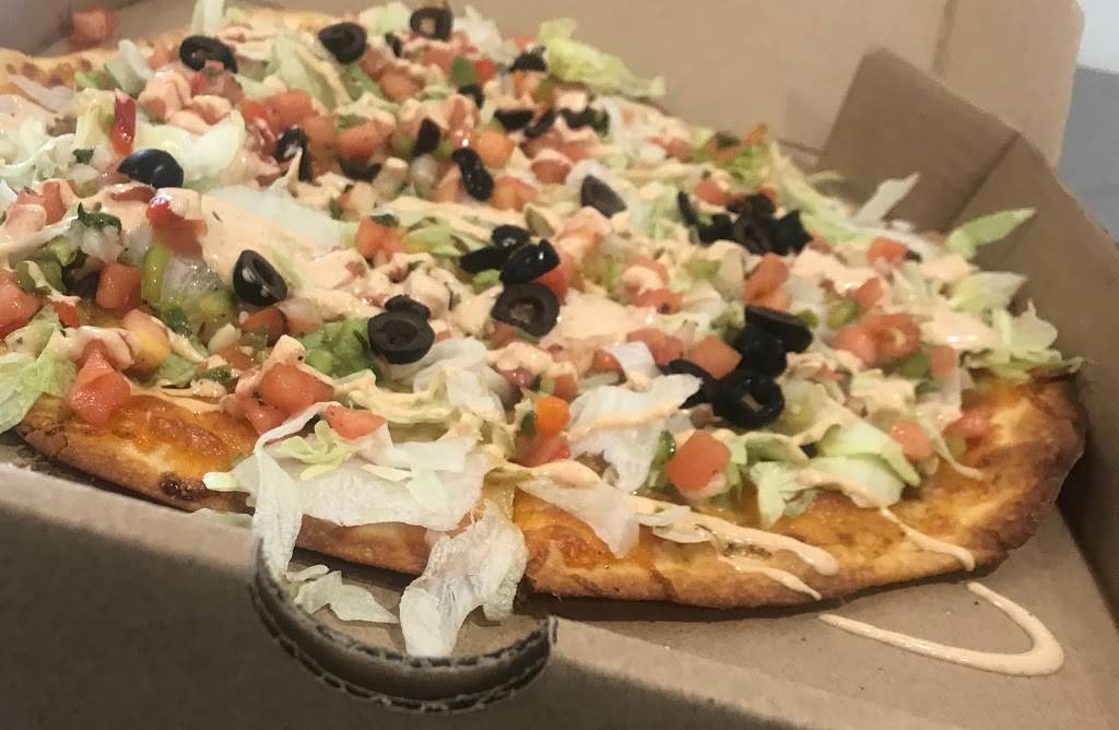 Pizza Market | meal takeaway | 511 Main St, Marathon City, WI 54448, USA | 7154430400 OR +1 715-443-0400