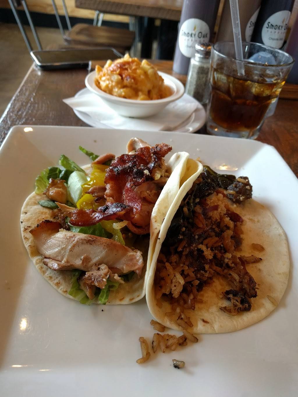 Smoky Oak Taproom | restaurant | 1234 Camp Rd, Charleston, SC 29412, USA | 8437626268 OR +1 843-762-6268