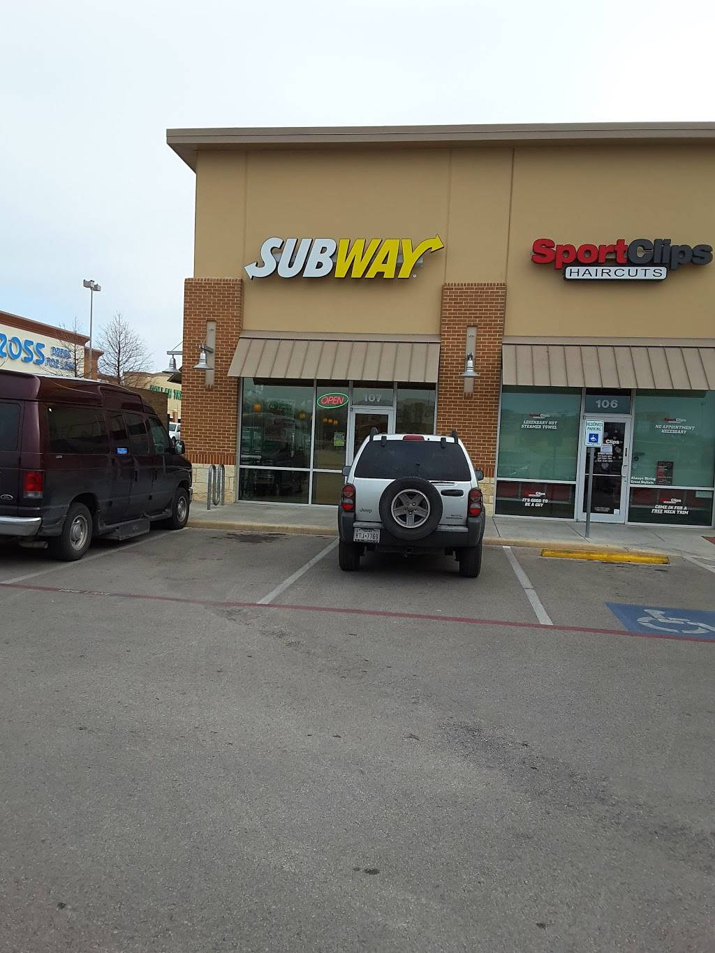 Subway Restaurants | restaurant | 1235 Austin Hwy, Suite 107, Terrell Plaza Shopping Center, San Antonio, TX 78209, USA | 2108285122 OR +1 210-828-5122