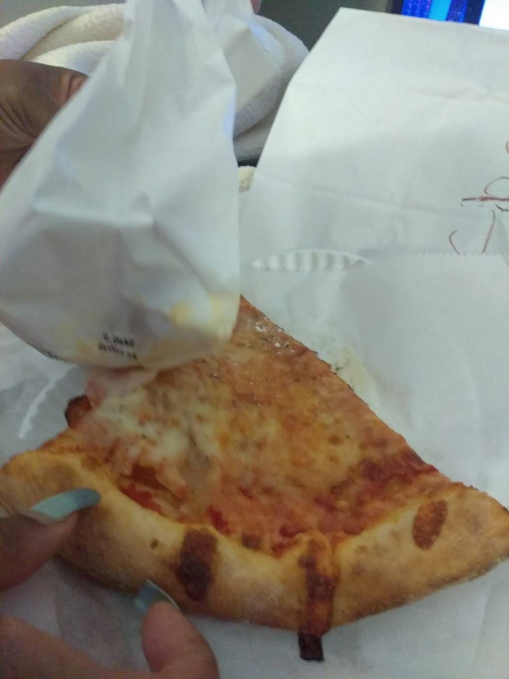 Johns Pizzeria | restaurant | 111-15 Lefferts Blvd, South Ozone Park, NY 11420, USA | 7188436121 OR +1 718-843-6121