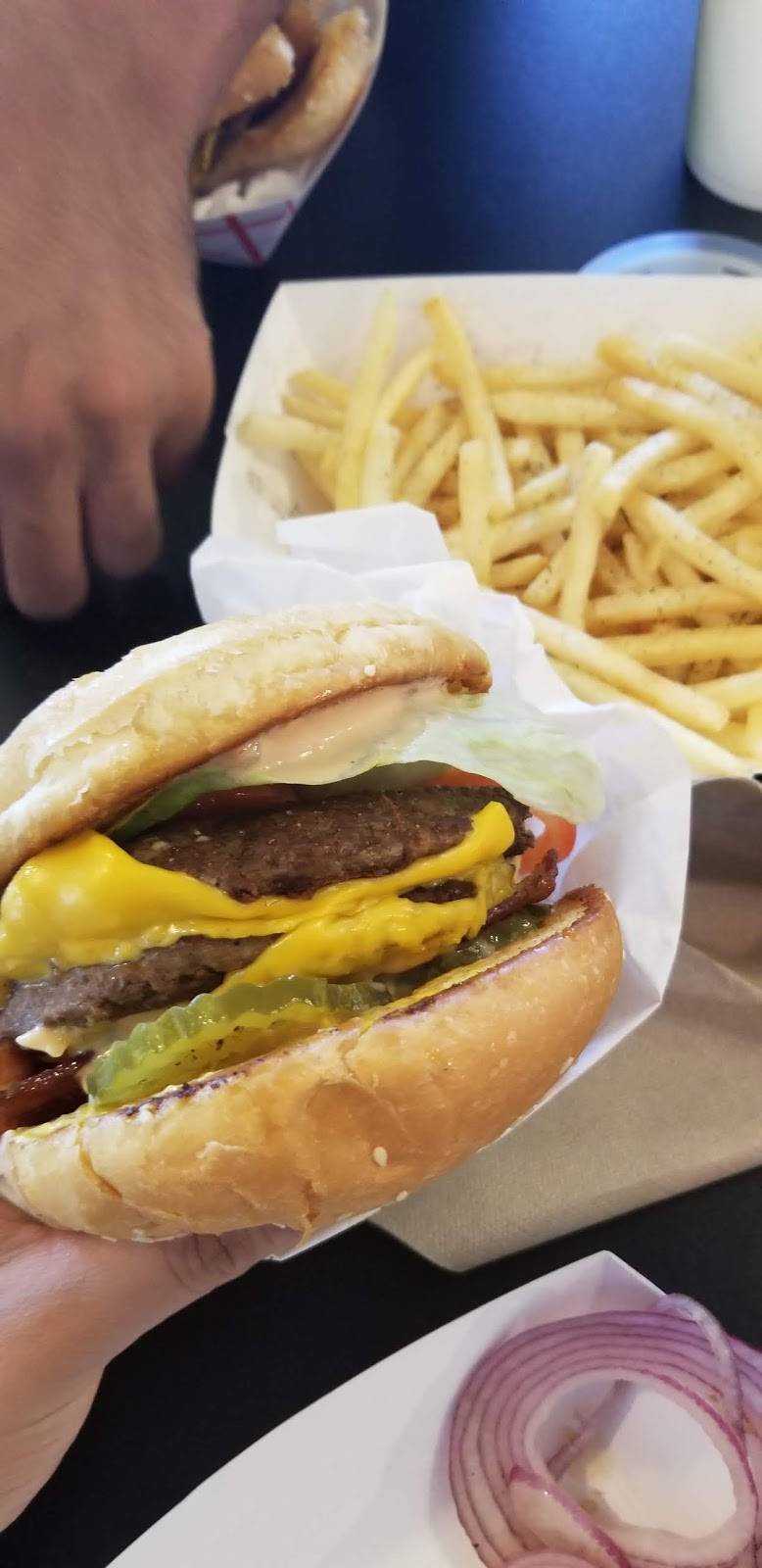 Uncle Franks Grill | restaurant | 305 N Union Rd, Manteca, CA 95337, USA | 2098252501 OR +1 209-825-2501