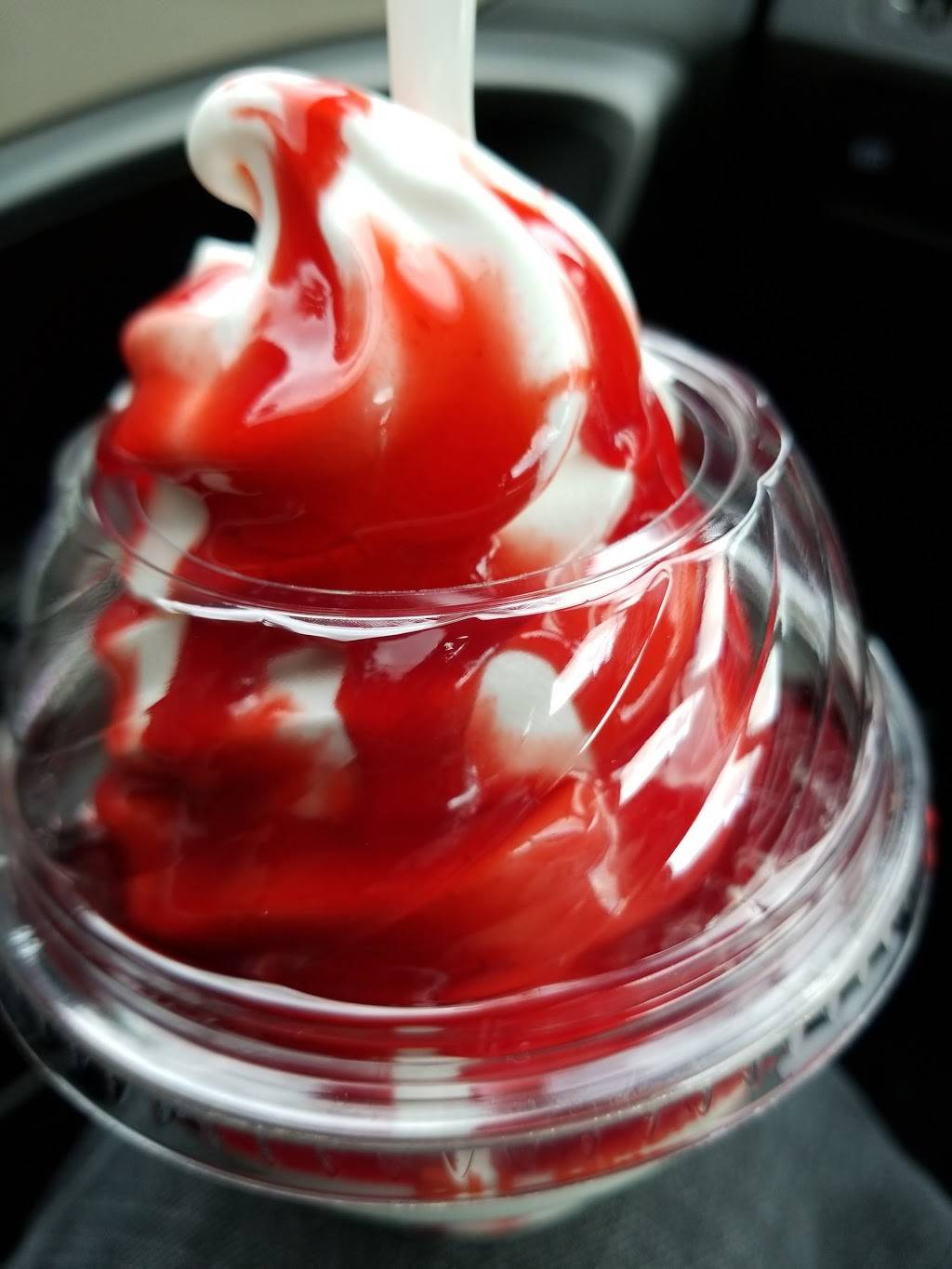 A&W | restaurant | 3741 Redwood Hwy, San Rafael, CA 94903, USA | 4154799652 OR +1 415-479-9652