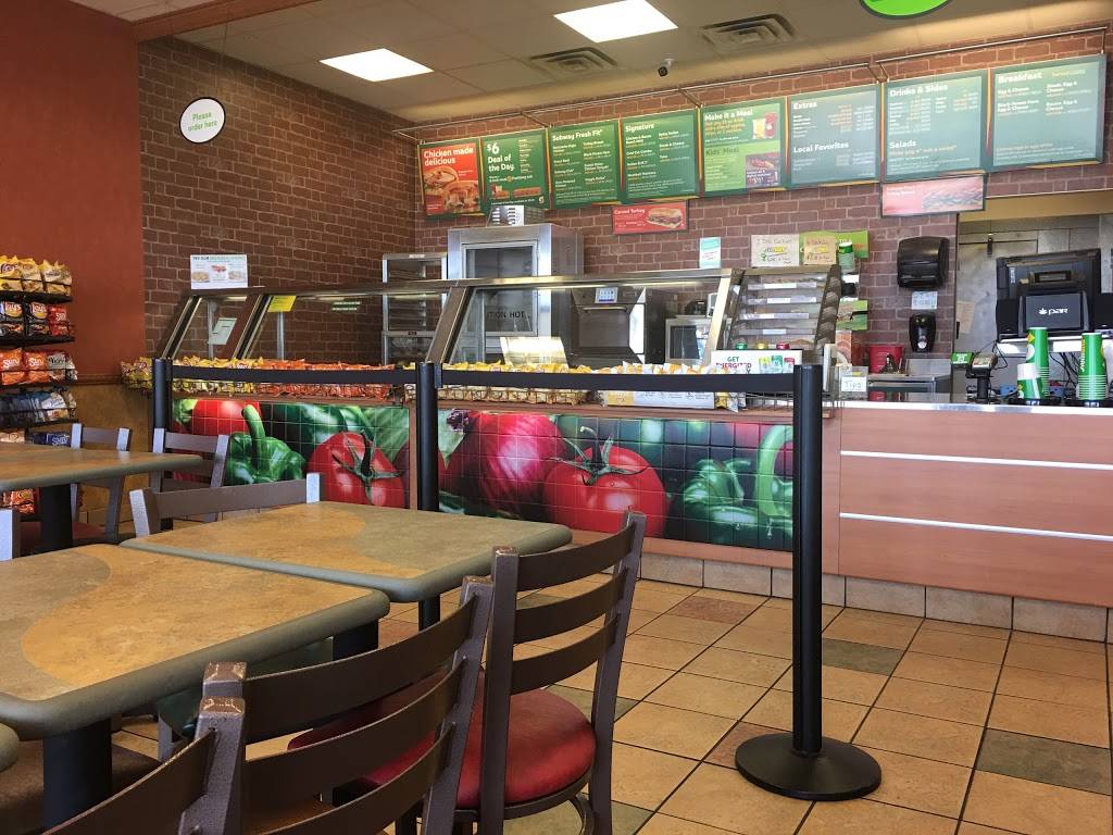 Subway Restaurants | restaurant | 5030 Trail Lake Dr, Fort Worth, TX 76133, USA | 8172941104 OR +1 817-294-1104