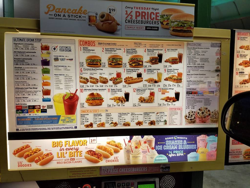 Sonic Drive-In | restaurant | 413 N Lindell St, Martin, TN 38237, USA | 7315876717 OR +1 731-587-6717