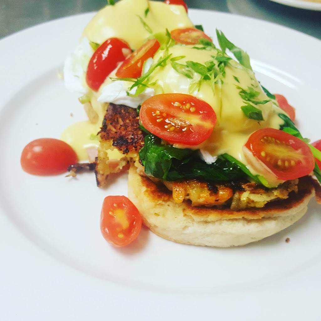 Johnnys Roadside Diner | restaurant | 458 Russell St, Hadley, MA 01035, USA | 4132568000 OR +1 413-256-8000