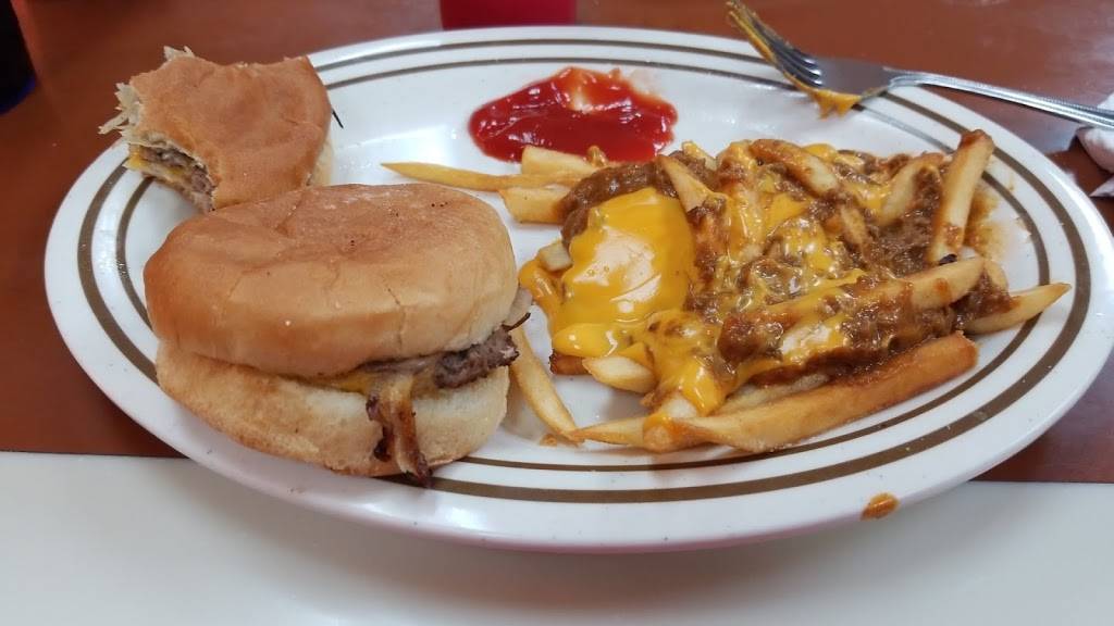 Ravis Grille | restaurant | 46710 Gratiot Ave, Chesterfield, MI 48051, USA | 5869495447 OR +1 586-949-5447