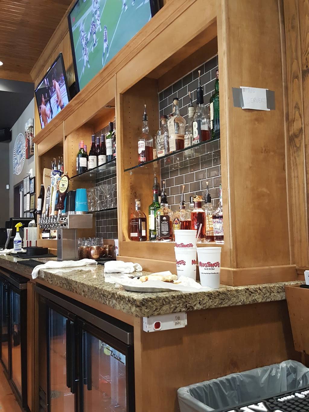 Mugshots Grill & Bar Uptown | restaurant | 2311 Richard Arrington Jr Blvd N #100, Birmingham, AL 35203, USA | 2055216422 OR +1 205-521-6422