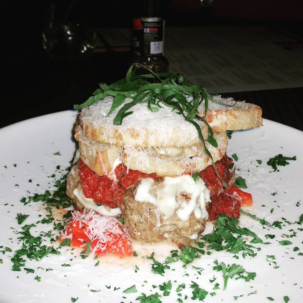 Testa Barra Kitchen & Cocktails | restaurant | 48824 Romeo Plank Rd, Macomb, MI 48044, USA | 5864340100 OR +1 586-434-0100