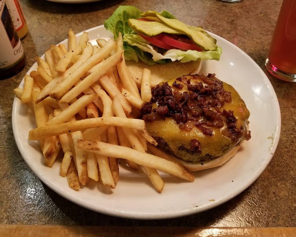 Mt. Hood Brewing Co. | restaurant | 87304 Government Camp Loop, Government Camp, OR 97028, USA | 5032723172 OR +1 503-272-3172