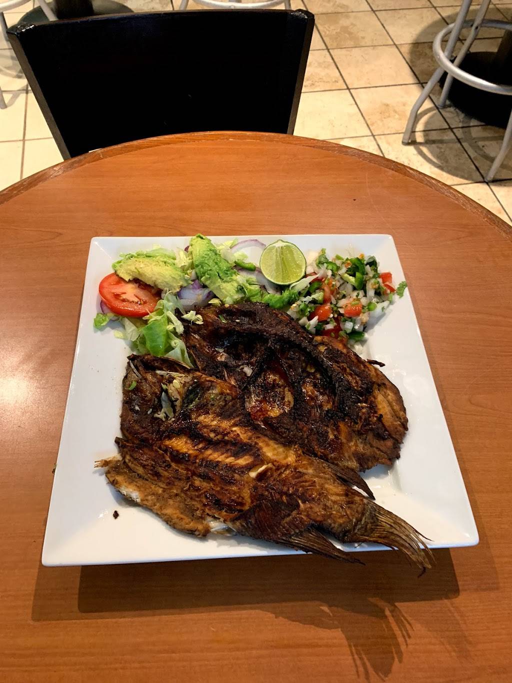 Taqueria Y Antojitos La Pasadita | restaurant | 5250 W 10th St, Indianapolis, IN 46224, USA | 3179855384 OR +1 317-985-5384