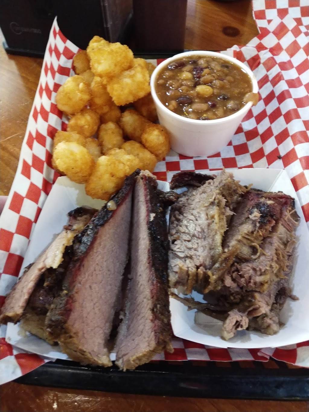 Smokehouse BBQ and Burgers | restaurant | 194 Center St, Orem, UT 84057, USA | 8012241554 OR +1 801-224-1554