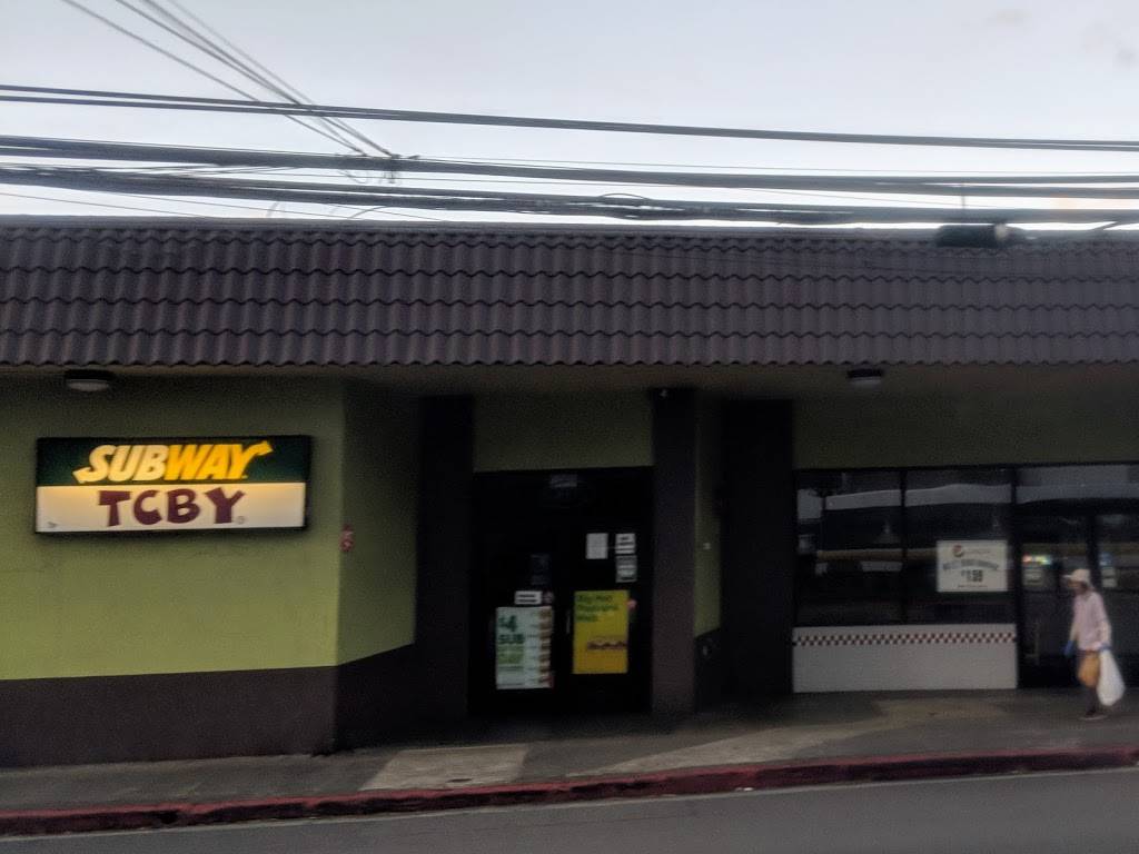 Subway | meal takeaway | 1249 Wilder Ave, Honolulu, HI 96822, USA | 8085316355 OR +1 808-531-6355