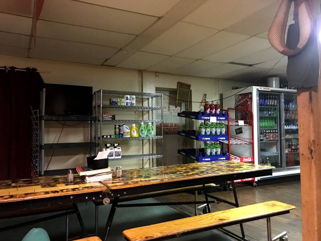 Hops Country Store | restaurant | 1546 Murphytown Rd, Davisville, WV 26142, USA | 3046791001 OR +1 304-679-1001