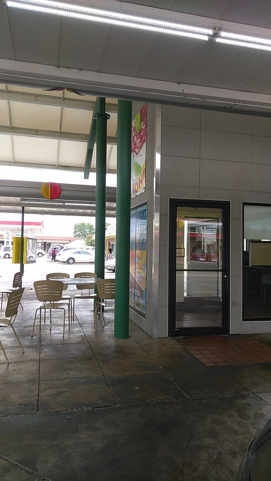 Sonic Drive-In | restaurant | 202 Hall Rd, Seagoville, TX 75159, USA | 9722879120 OR +1 972-287-9120