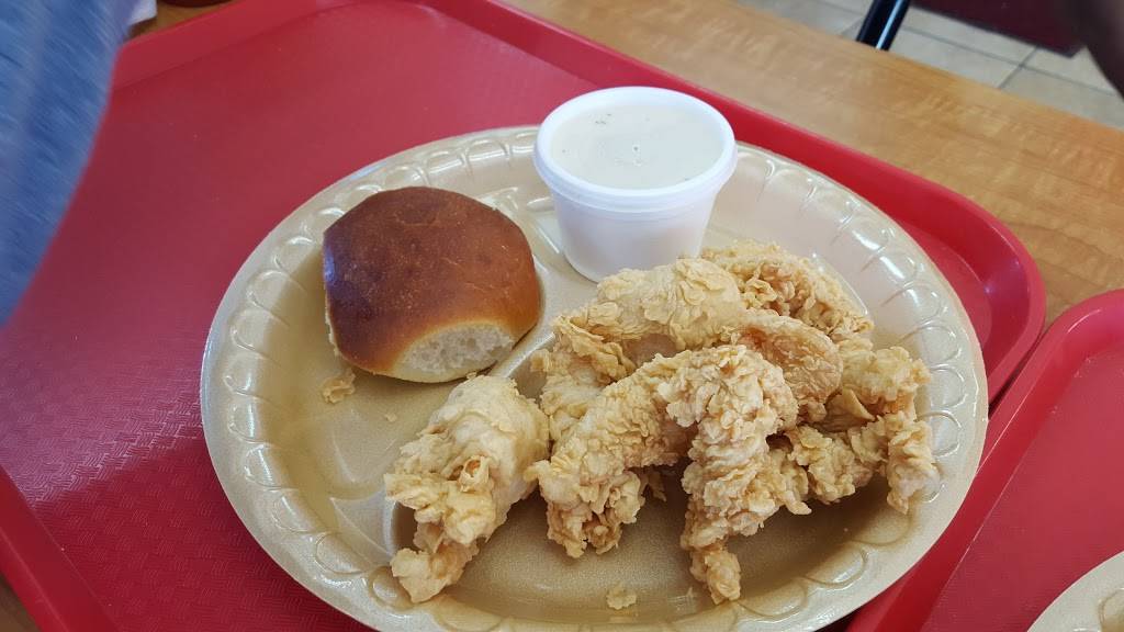 Bushs Chicken | restaurant | 9815 Brodie Ln, Austin, TX 78748, USA | 5122801600 OR +1 512-280-1600