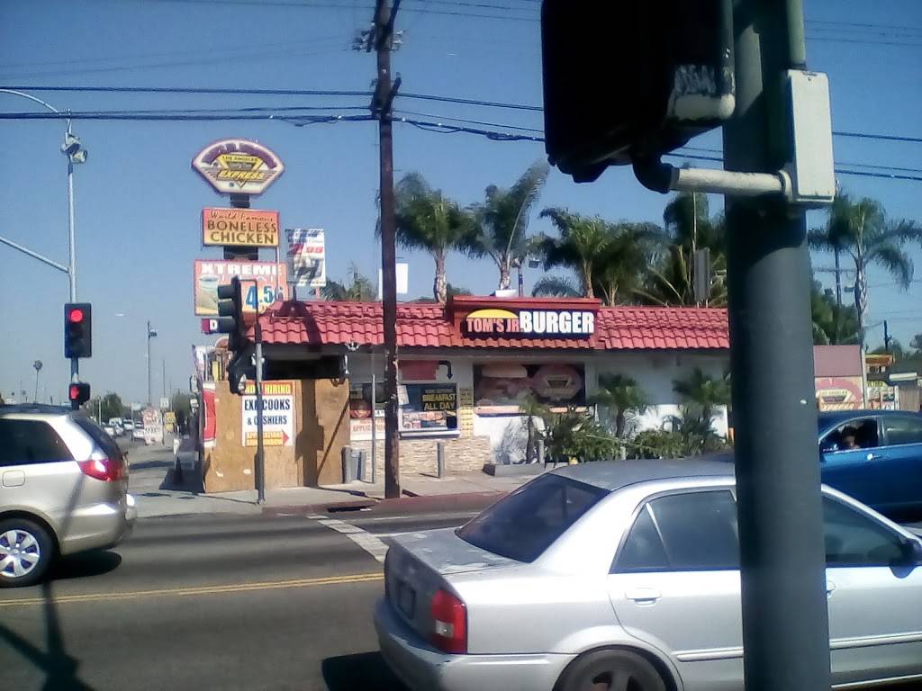 Toms Jr Express | restaurant | 724 W Florence Ave, Los Angeles, CA 90044, USA | 3237526143 OR +1 323-752-6143