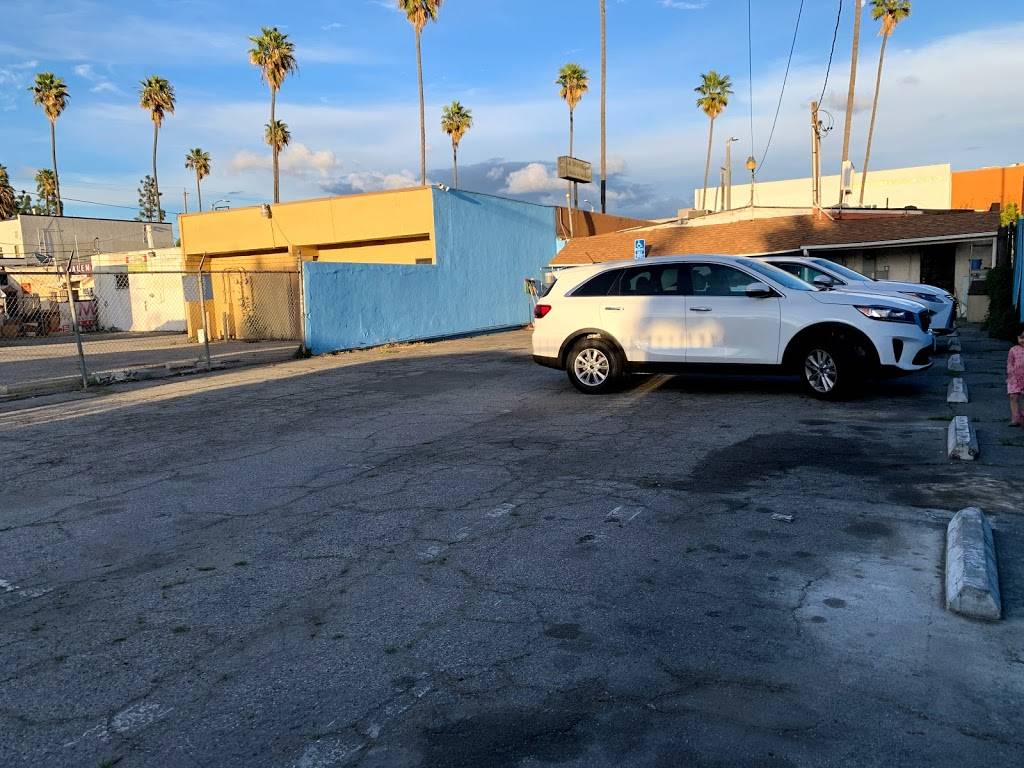 PUPUSERIA EL COROZAL | meal takeaway | 1245 N Avalon Blvd, Los Angeles, CA 90744, USA | 3108723445 OR +1 310-872-3445