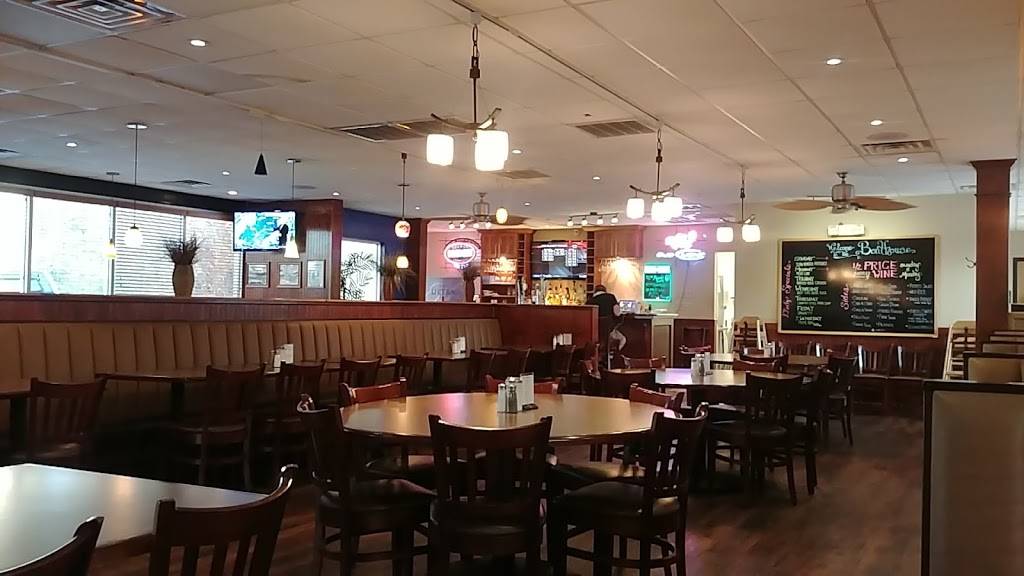 Boathouse Restaurant | restaurant | 6328 Oleander Dr, Wilmington, NC 28403, USA | 9106794224 OR +1 910-679-4224