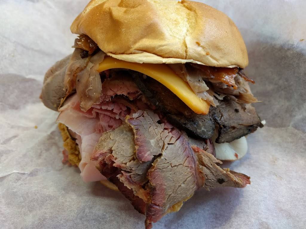 Arbys | restaurant | 6799 Bandera Rd, San Antonio, TX 78238, USA | 2106475818 OR +1 210-647-5818