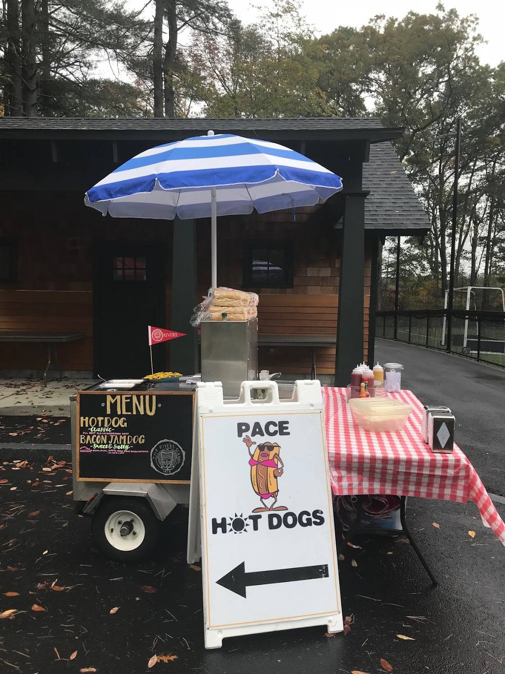 Pace Hot Dogs | meal takeaway | 1568, 56 Colpitts Rd, Weston, MA 02493, USA | 6175840106 OR +1 617-584-0106
