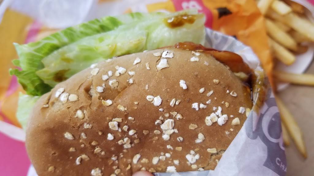 Carls Jr. | restaurant | 800 N State College Blvd, Fullerton, CA 92831, USA | 6572783880 OR +1 657-278-3880