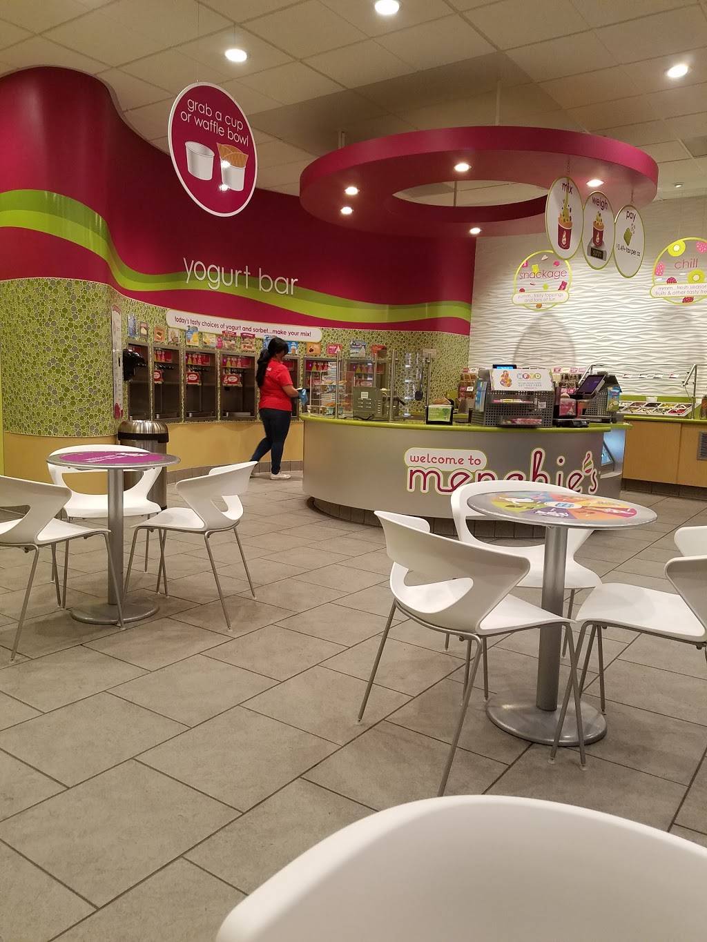 Menchies Frozen Yogurt | bakery | 8880 Whittier Blvd, Pico Rivera, CA 90660, USA | 5629427382 OR +1 562-942-7382
