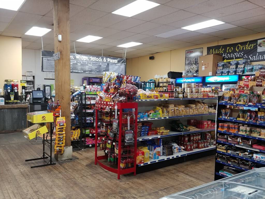 Falls Market Restaurant & Inn | restaurant | 69 Main St, Ohiopyle, PA 15470, USA | 7243294973 OR +1 724-329-4973