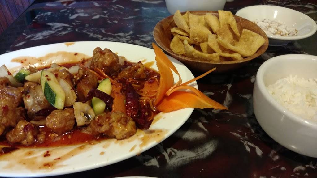 Great Wall of China | restaurant | 2176 Hillsboro Rd, Franklin, TN 37069, USA | 6155912223 OR +1 615-591-2223