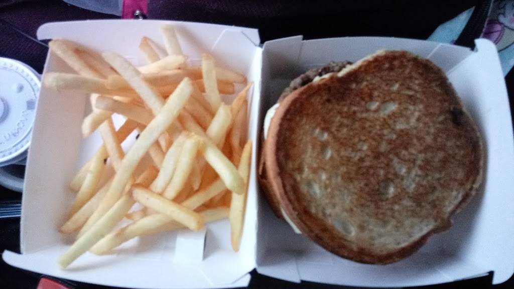 Jack in the Box | restaurant | 11801 E Main St, Grass Valley, CA 95945, USA | 5302723041 OR +1 530-272-3041