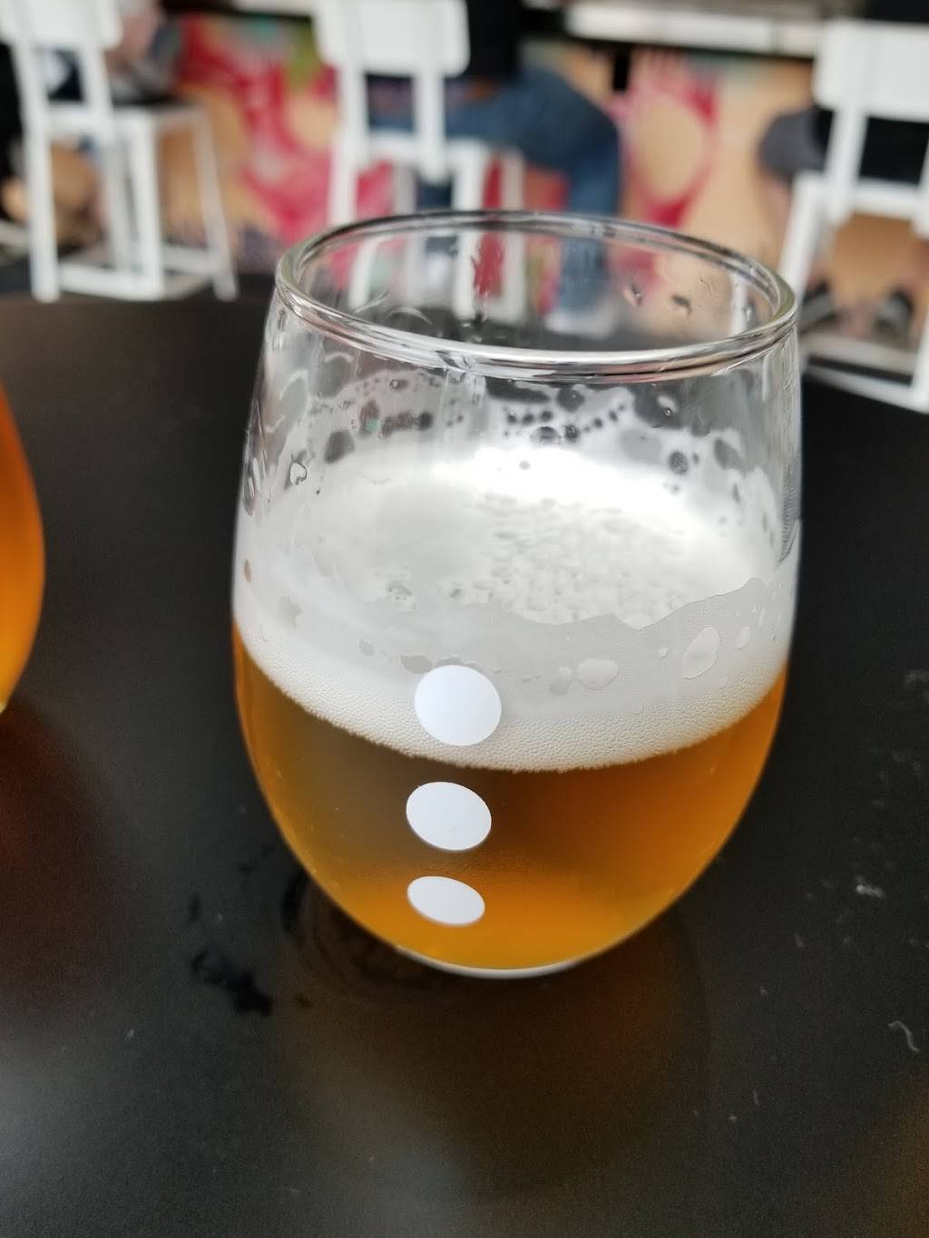 3 Points Urban Brewery | restaurant | 331 E 13th St, Cincinnati, OH 45202, USA | 5139184804 OR +1 513-918-4804