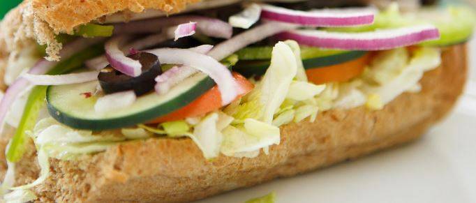 Subway | meal takeaway | 750 Madison Ave Suite #103, Memphis, TN 38103, USA | 9013056061 OR +1 901-305-6061