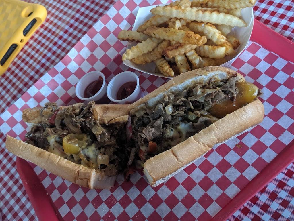 Yo Philly Cheese Steaks | restaurant | 3314 Surfside Blvd, Corpus Christi, TX 78402, USA | 3614528750 OR +1 361-452-8750
