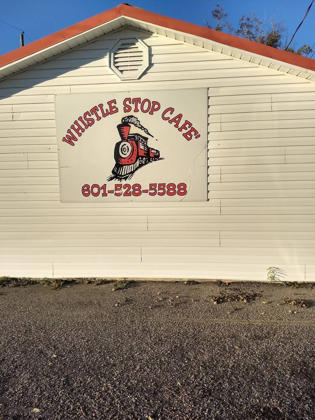 Whistle Stop Cafe | restaurant | 127 S Magnolia Dr, Wiggins, MS 39577, USA | 6015285588 OR +1 601-528-5588