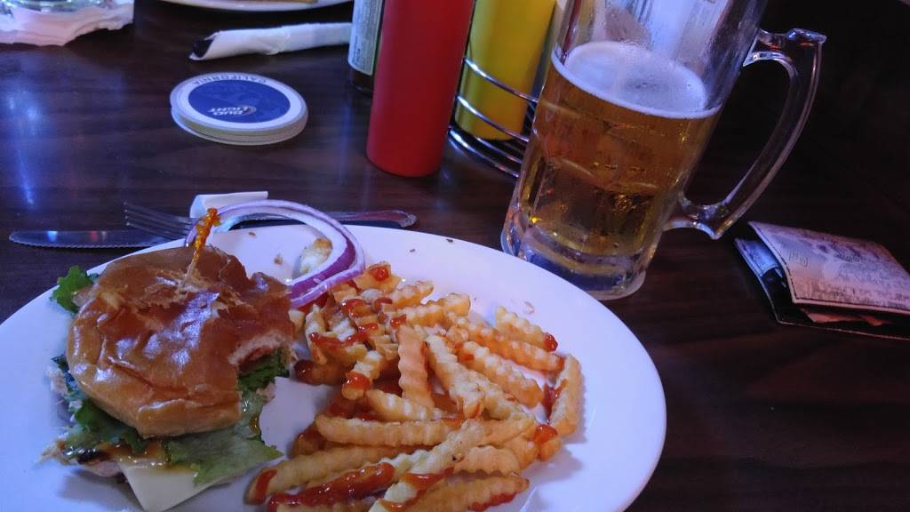 Salty Dawg Tavern | restaurant | 1214 N Parker St, Orange, CA 92867, USA | 7145329977 OR +1 714-532-9977