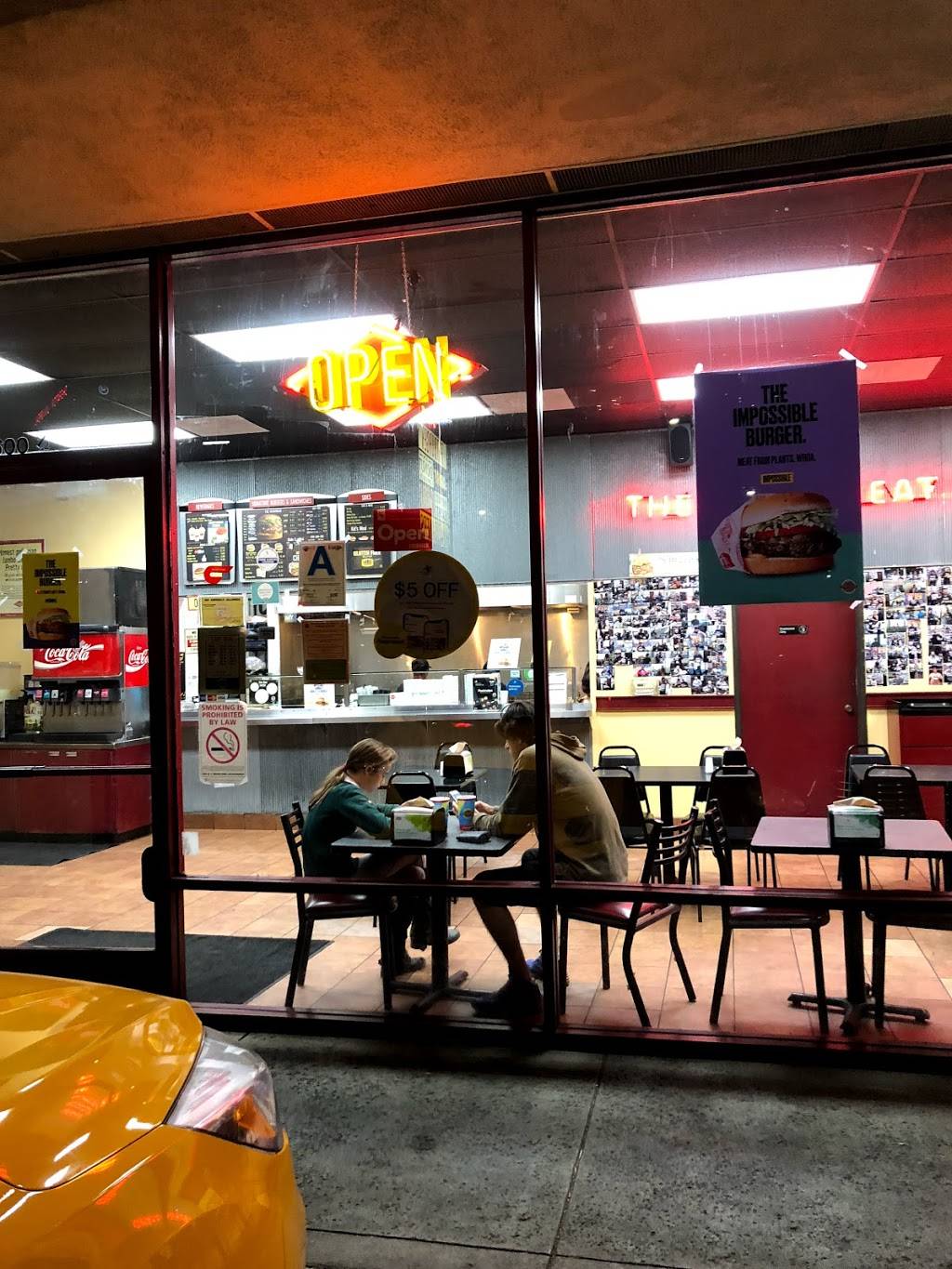 Fatburger | restaurant | 10600 1, 2, Ventura Blvd, Studio City, CA 91604, USA | 8187698725 OR +1 818-769-8725