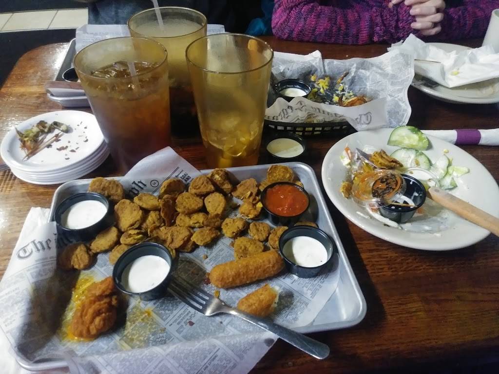 The Wood Booger Grill | restaurant | 921 Park Ave NW, Norton, VA 24273, USA | 2763250551 OR +1 276-325-0551