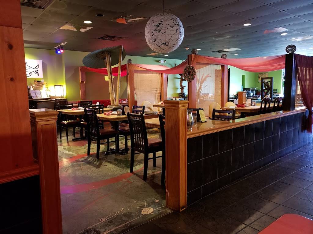 Naomi Sushi | restaurant | 1309 E Rand Rd, Arlington Heights, IL 60004, USA | 8475909722 OR +1 847-590-9722