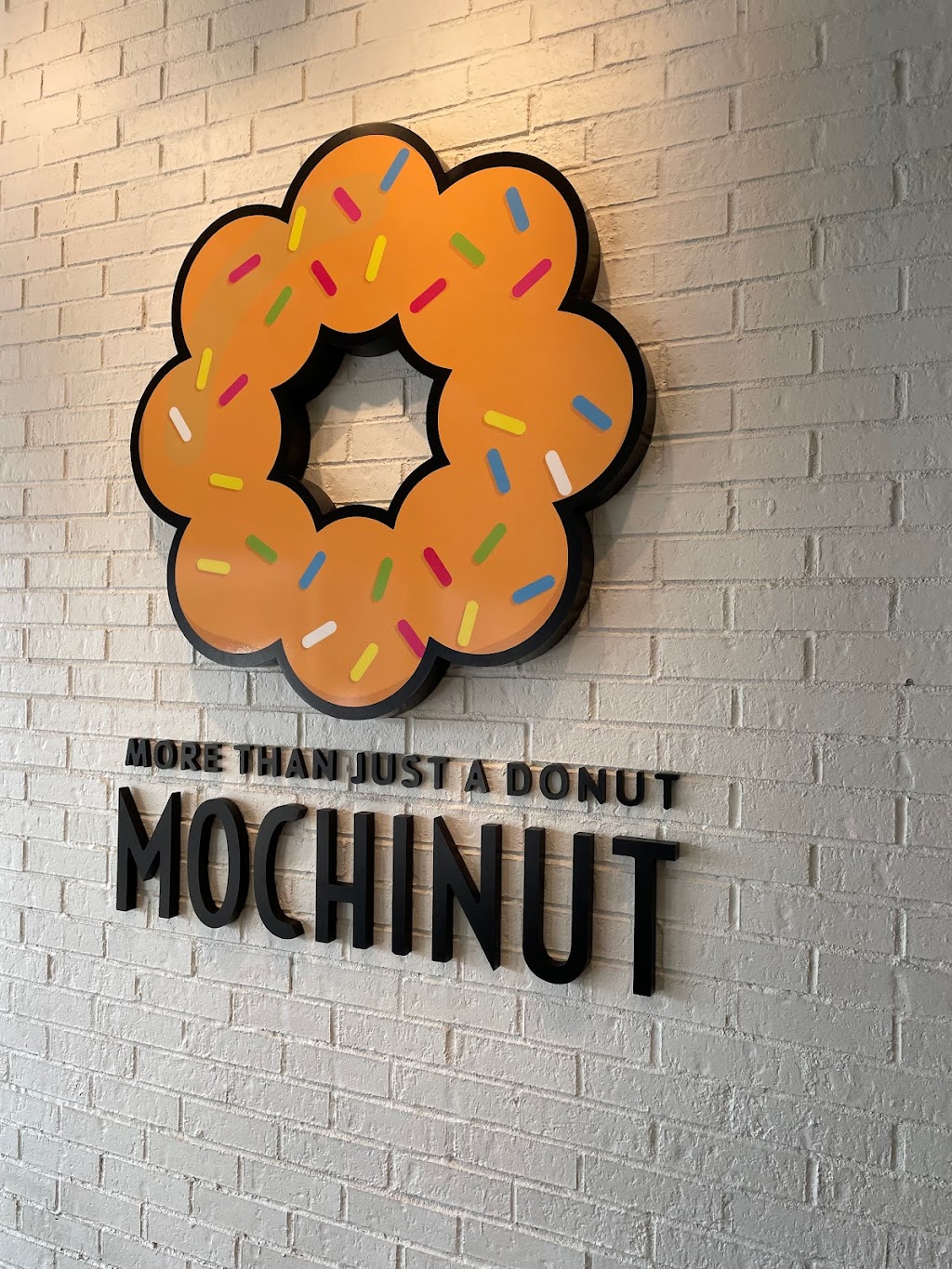 Mochinut Tempe | restaurant | 117 E Southern Ave, Tempe, AZ 85282, USA | 4802483516 OR +1 480-248-3516