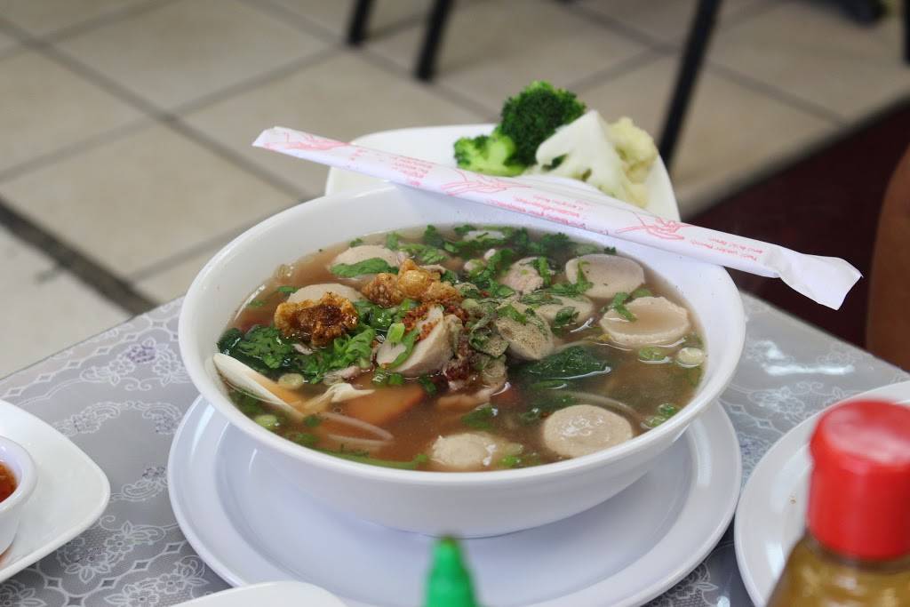 Friends Cafe | restaurant | 1711 Rice St, St Paul, MN 55113, USA | 6514877696 OR +1 651-487-7696