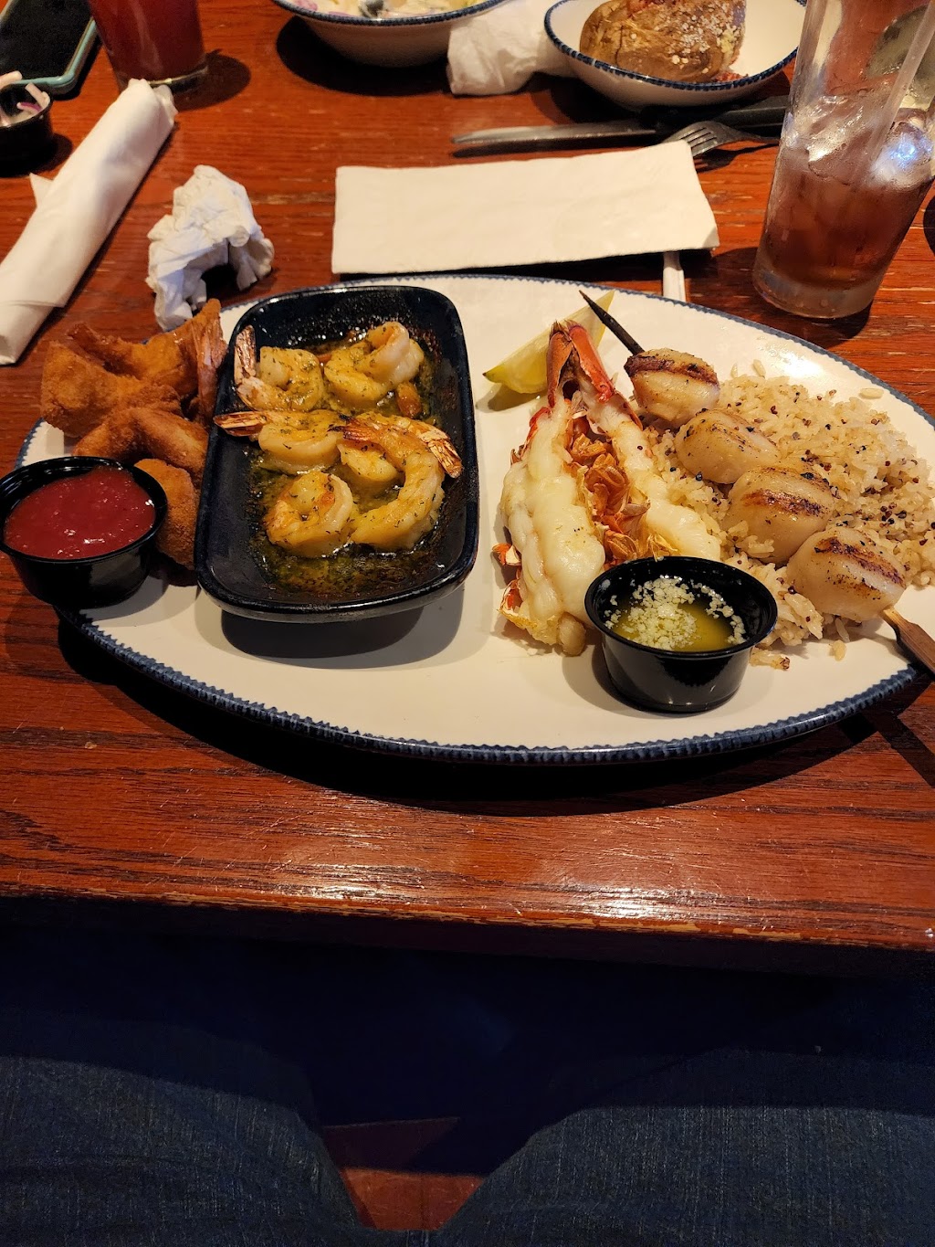 Red Lobster | restaurant | 5315 San Dario Ave, Laredo, TX 78041, USA | 9567915667 OR +1 956-791-5667