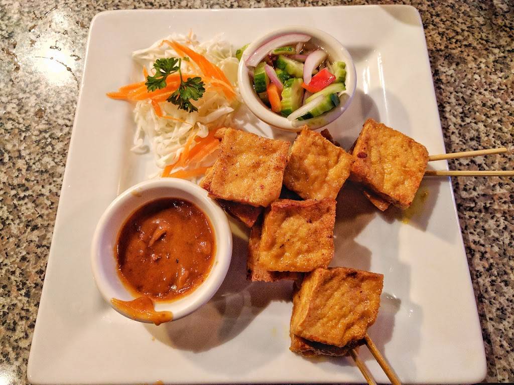 Thai Basil Leaf Restaurant | restaurant | 805 W Park Row Dr, Arlington, TX 76013, USA | 8172770440 OR +1 817-277-0440