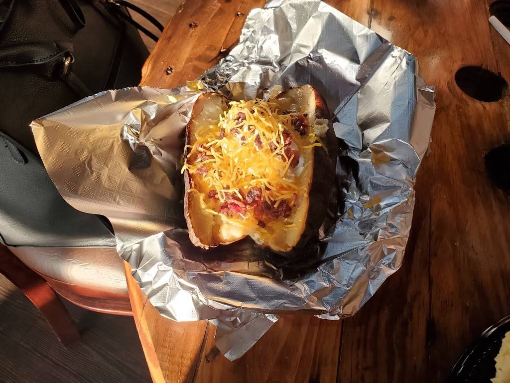 Smokey Jalapeño BBQ | restaurant | 500 E Round Grove Rd #115, Lewisville, TX 75067, USA | 9723155333 OR +1 972-315-5333