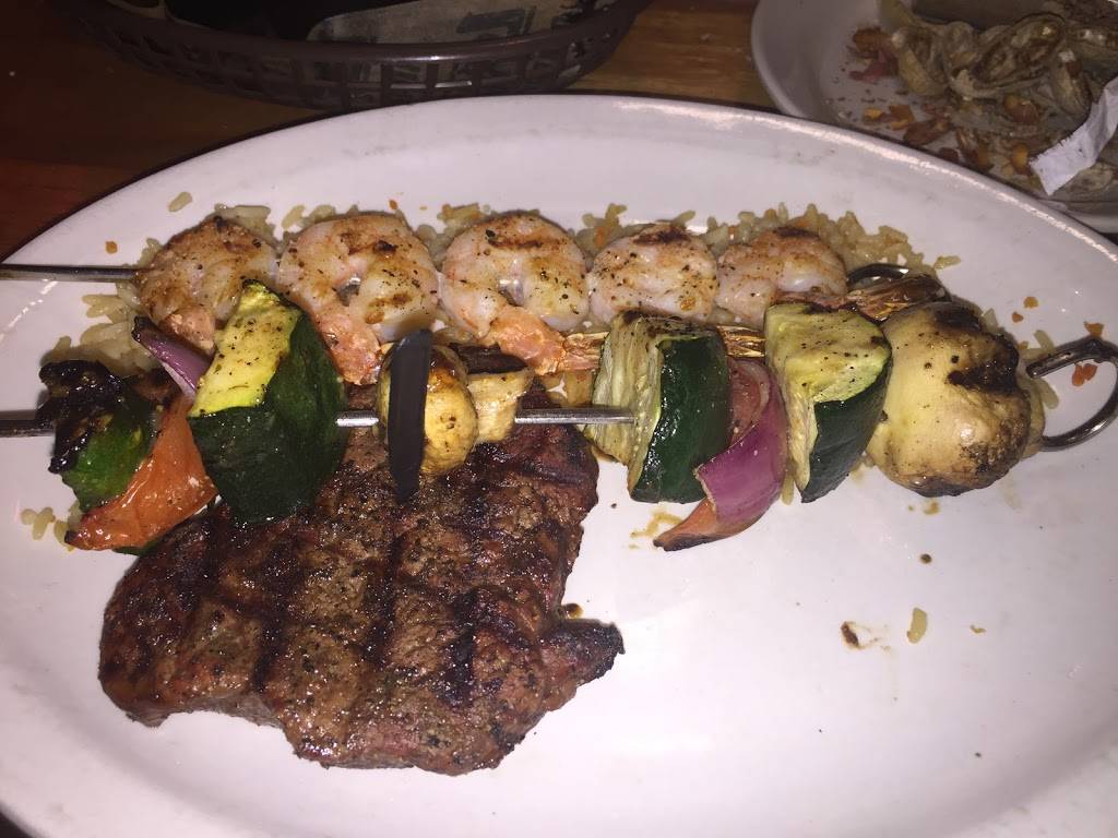 Logans Roadhouse | restaurant | 1651 SE Marketplace Dr, Caledonia, MI 49316, USA | 6165547044 OR +1 616-554-7044