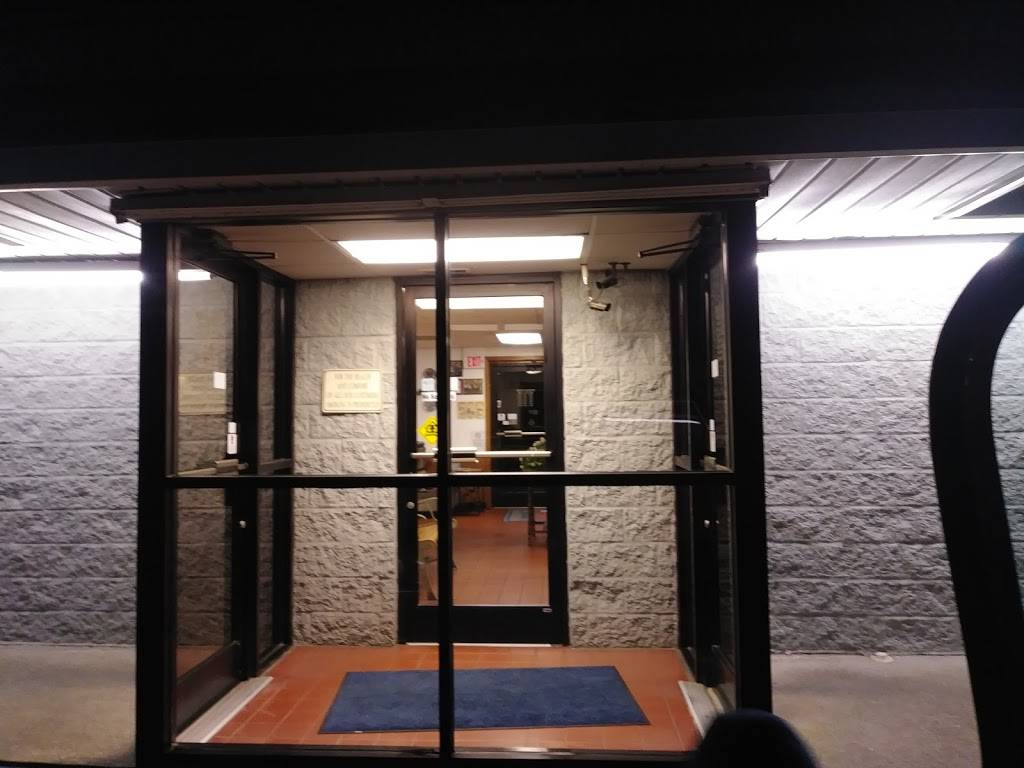 Pizza Plus | restaurant | we, 5130 Memorial Blvd, Kingsport, TN 37664, USA | 4232887724 OR +1 423-288-7724