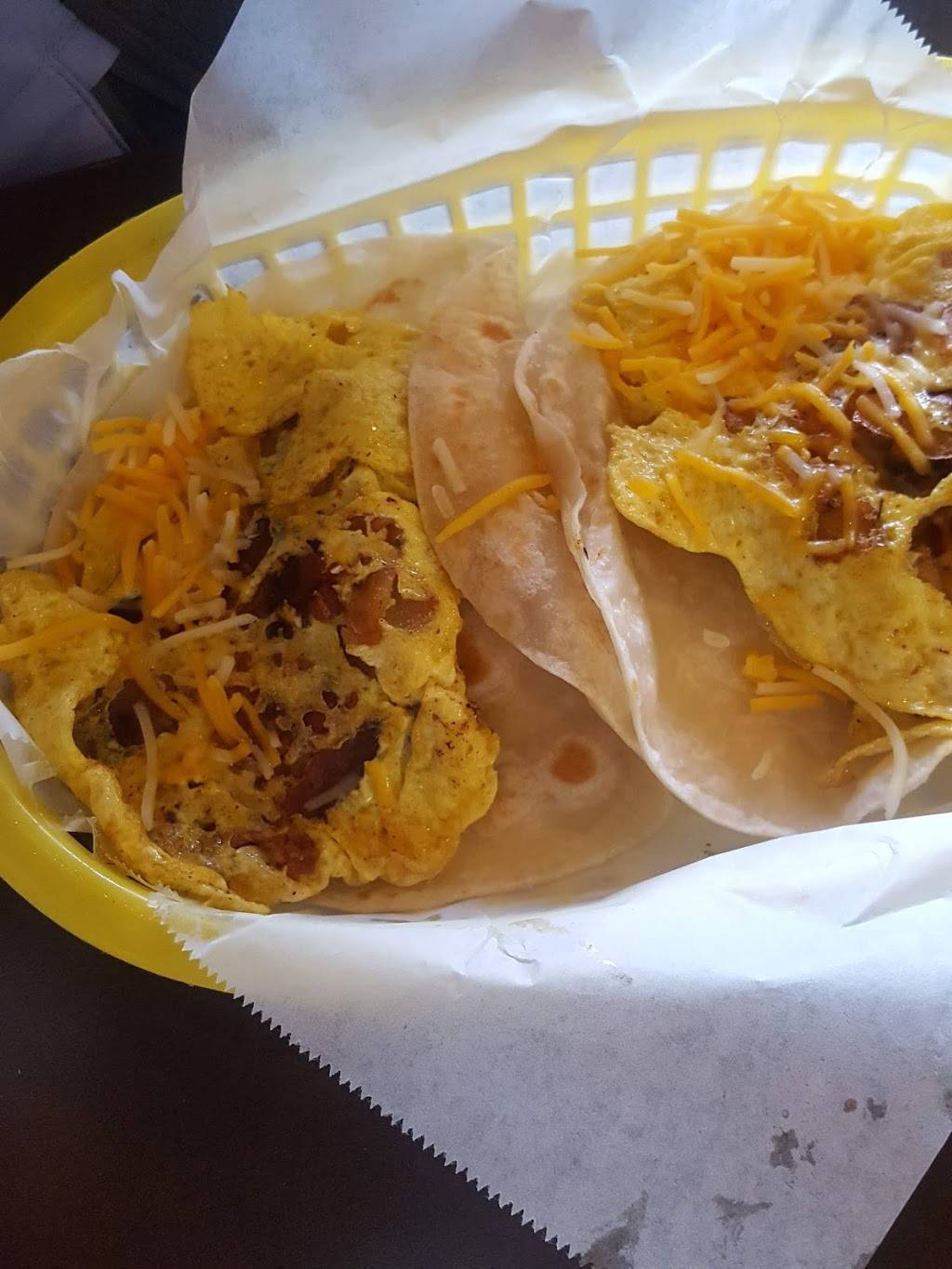 Lone Star Taco Co. | restaurant | 6606 Farm to Market Rd 1488, Magnolia, TX 77354, USA | 9362318332 OR +1 936-231-8332